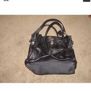 FLASH SALE ☃️Michael KorsPurseHamiltonChain